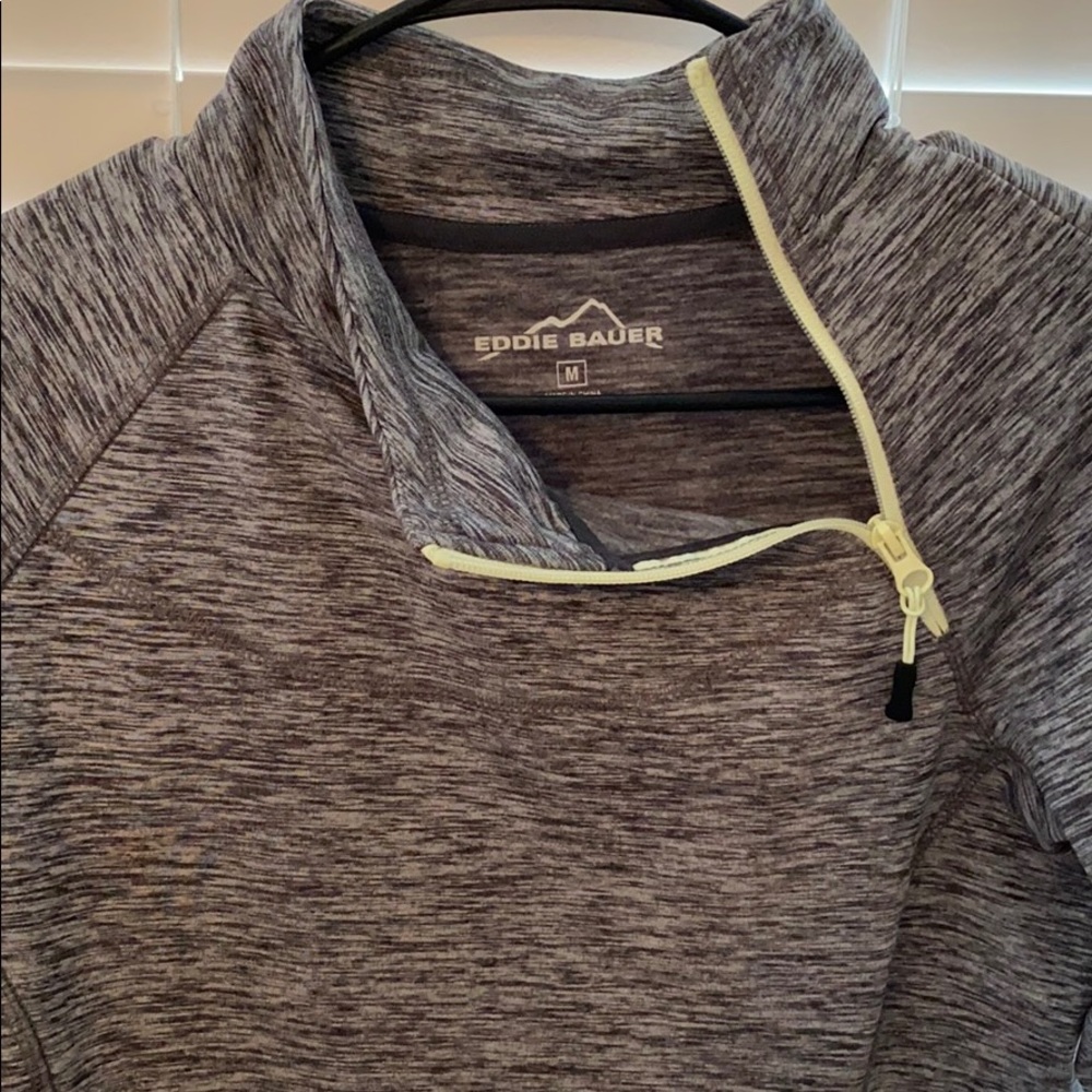 Half zip - Picture 2 of 2